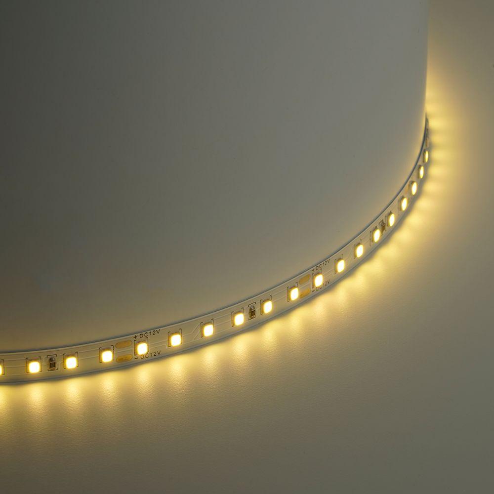 фото светодиодная лента saffit 9,6w/m 120led/m 2835smd теплый белый 5м sst02 55240 | 220svet.ru